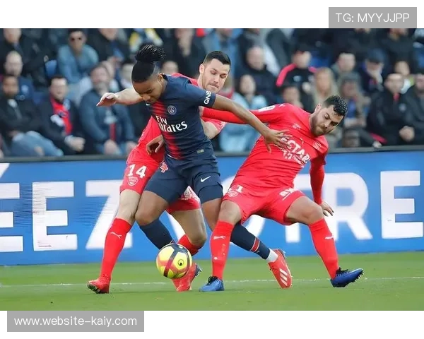 摩纳哥1-0加拉塔萨雷，胜者直通16强淘汰赛